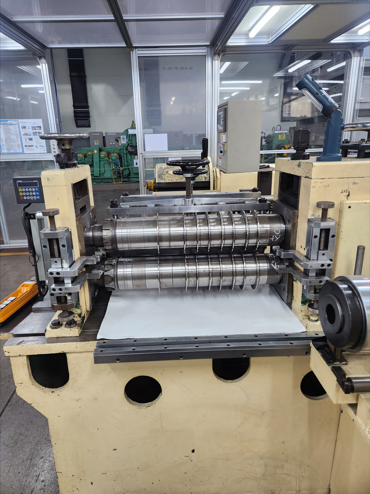 Backsan Machinery ( Korea ) No Loop,  Magnetic Core Tension Control Precious Slitter 상세 이미지 - ASKINDEX 코리아