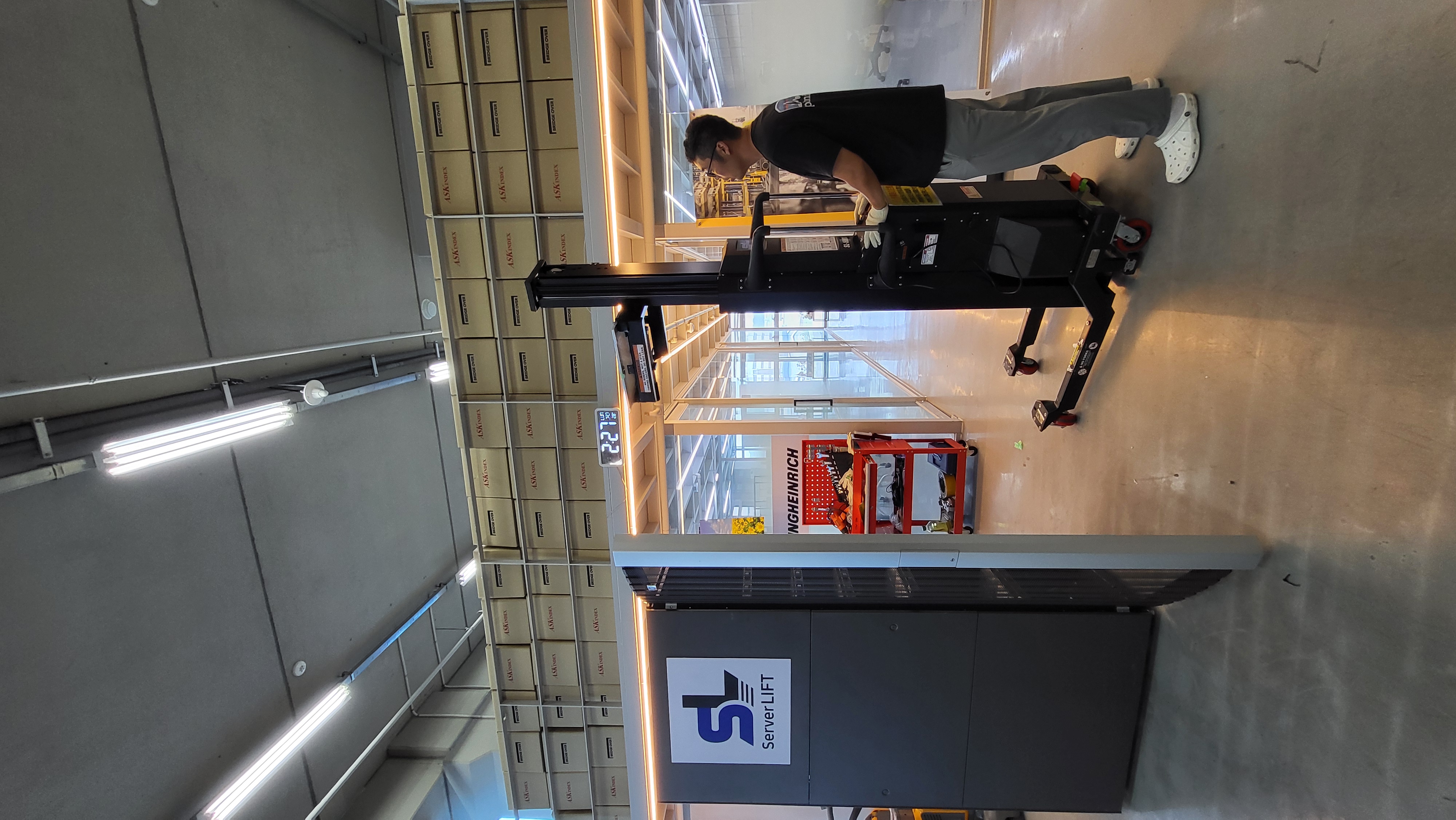 서버리프트 / ServerLIFT SL-500X 데이터센터 전동리프트 /  Data Center Electric Lift 상세 이미지 - ASKINDEX 코리아